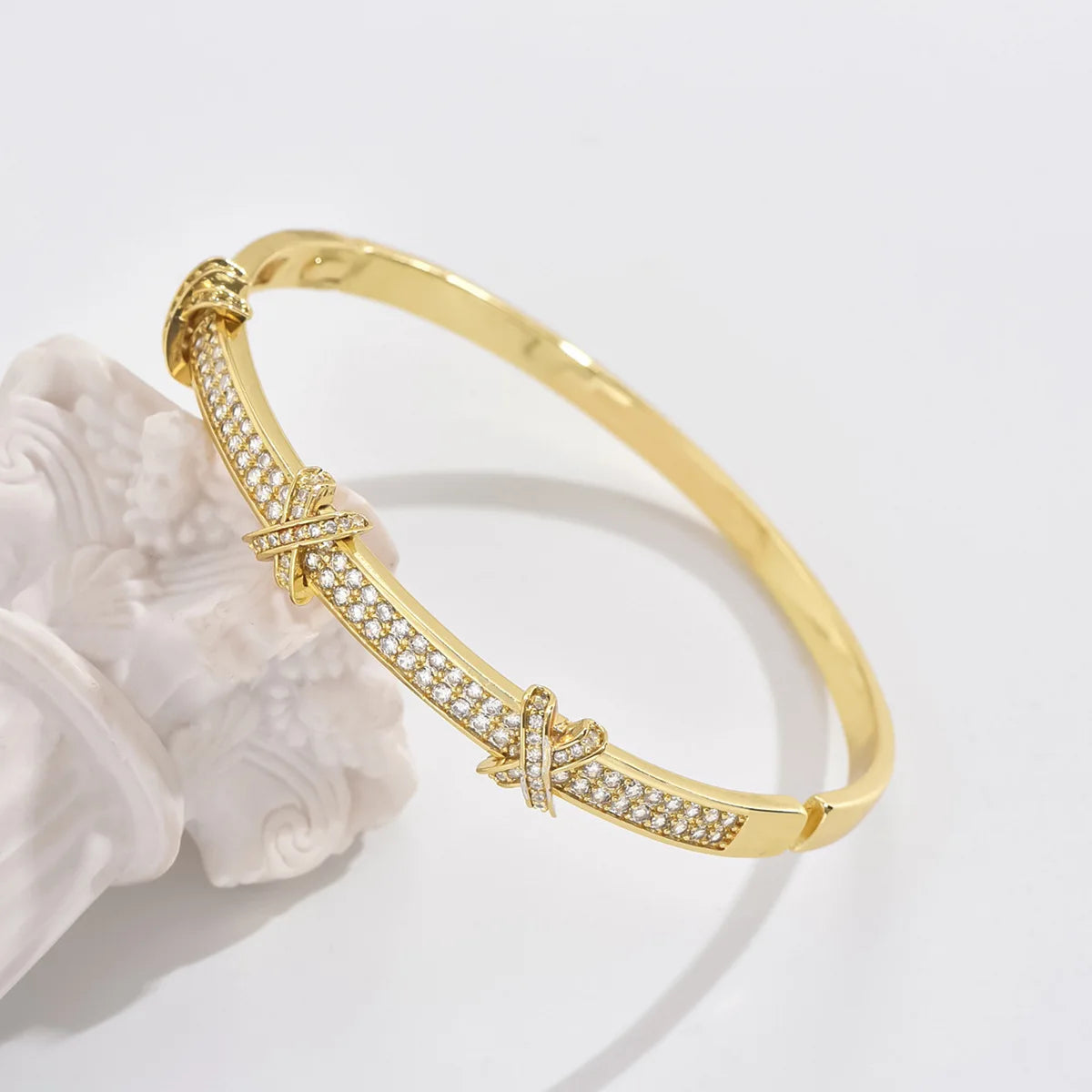 Wholesale LX0630 18K Gold Plated Fine Fashion Jewelry Snake Women's Bracelet Necklace Earrings for Wedding Gift